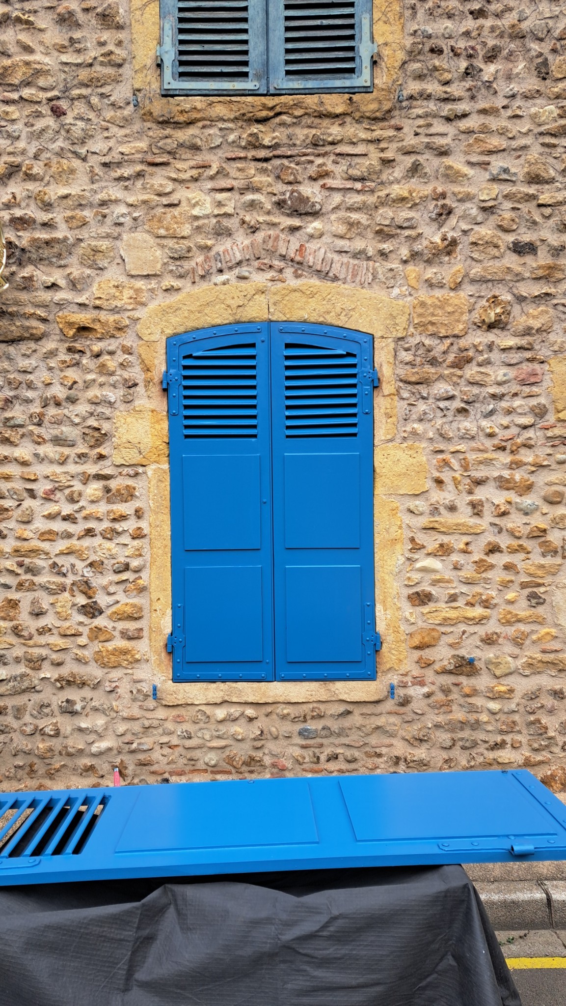 761